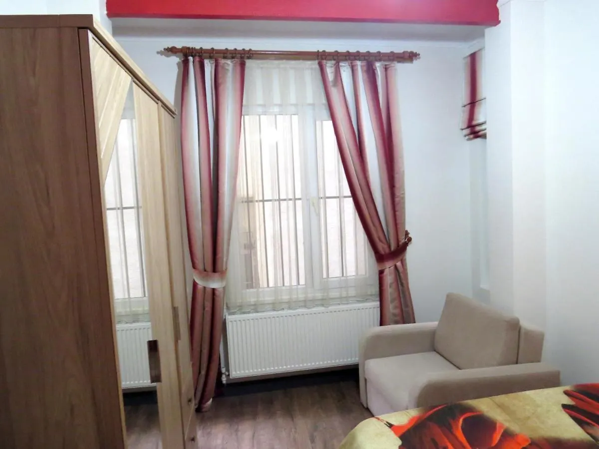 Istanberry - Berry Life Apartments Istanbul 2*,