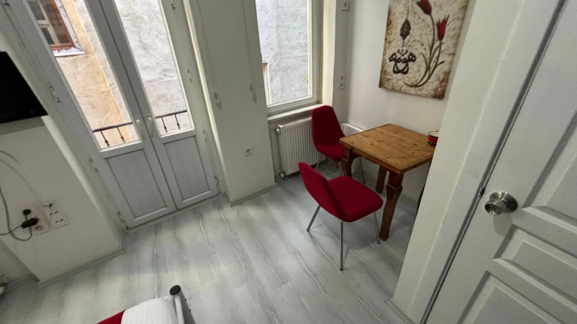 Istanberry - Berry Life Apartments Istanbul 2*,